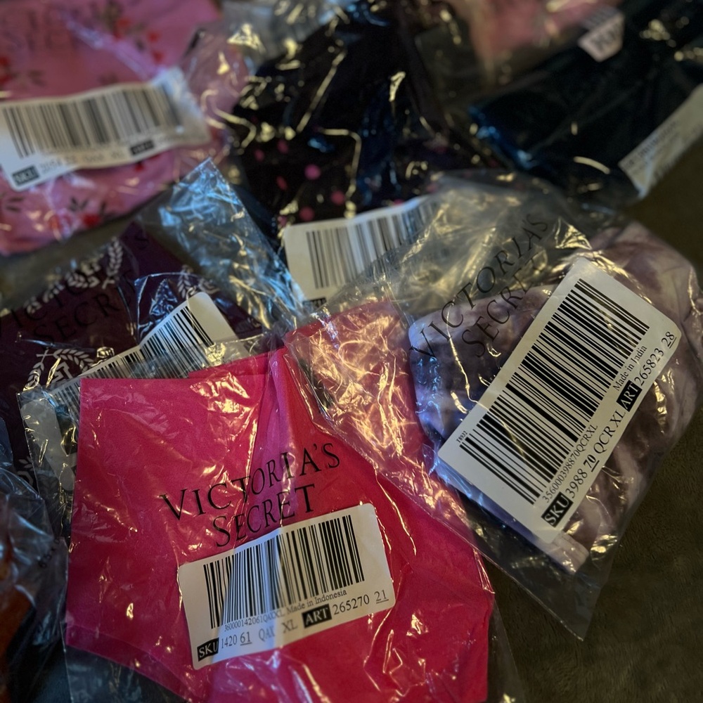 Victoria's Secret 20 pair XL Set - Picture 6 of 8